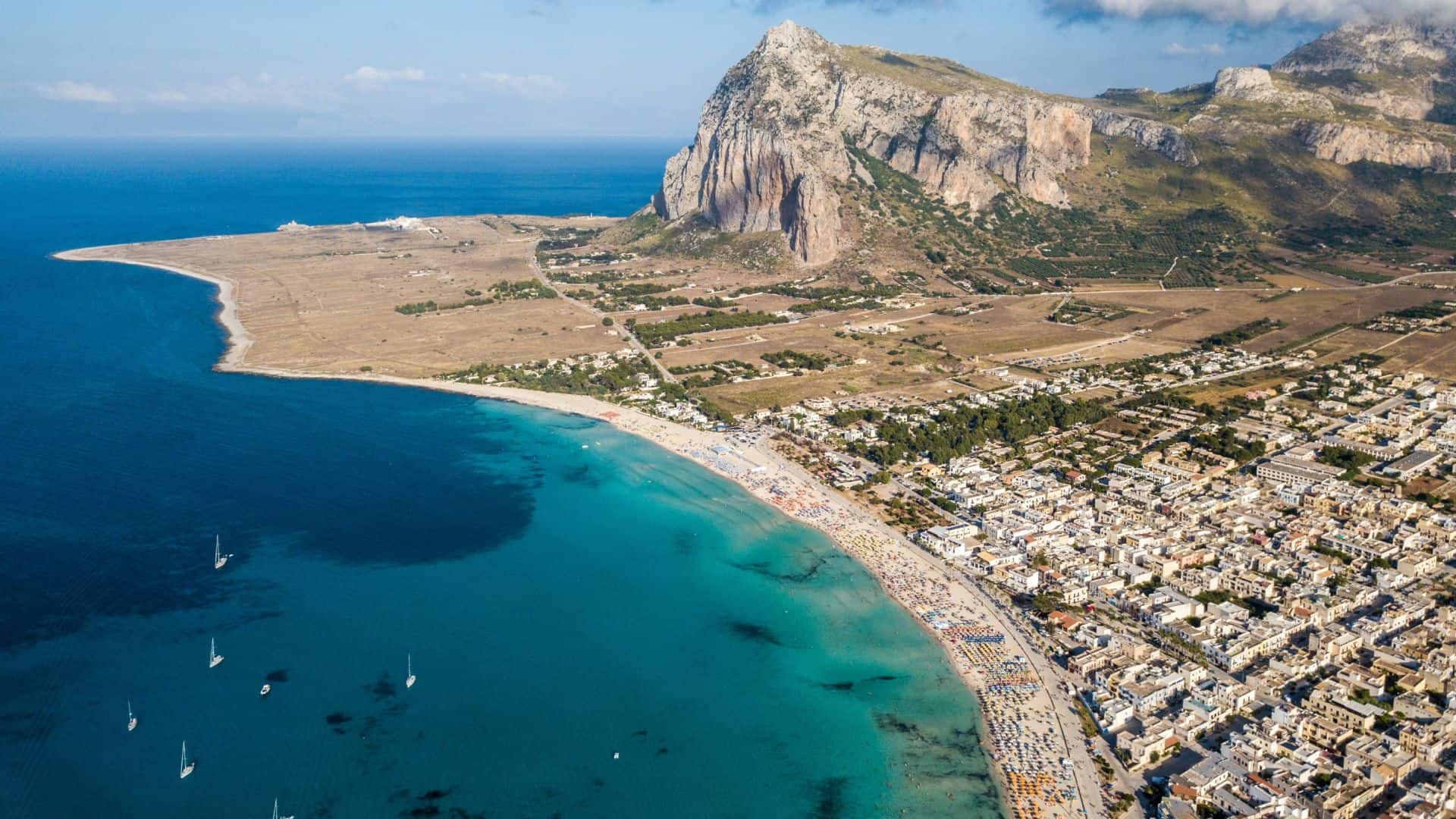 Luftaufnahme des Strandes von San Vito lo Capo